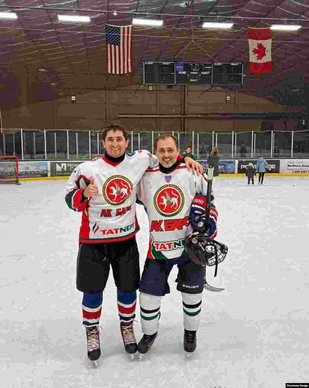 АКШтан Ленар Мөхәммәдиев, Канададан Эрик Вәлиев (уңда)