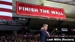 Trump face aproape orice pentru a-și pune în practică promisiunea