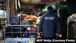 شفاخانه ها در ترکیه و سوریه مملو از زخمیان رویداد زلزله است و روند ورود کمک ها به این دو کشور جریان دارد