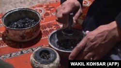 د نشه‌يي توکو د توليد يوه کارخونه