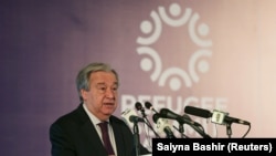 انتونیو ګوتېریش د جنورۍ پر ۲۴مه د تعلیم د نړیوالۍ ورځې په مناسبت پر ټویټر لیکلي چې طالبان دې د نجونو پر زده کړو ظالمانه بندیز لرې کړي. 