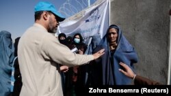 آرشیف، عکس جنبه تزئینی دارد