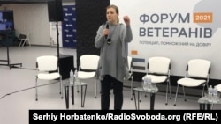 Юлия Лапутина