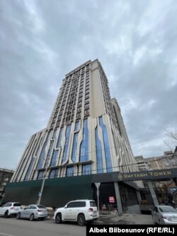 Матраимовго таандык делген "Бай-Таш Tower" комплексинин алгачкы беш кабаты мамлекеттин менчигине өттү.