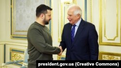 Президент України Володимир Зеленський і високий представник ЄС із закордонних справ та безпекової політики Жозеп Боррель