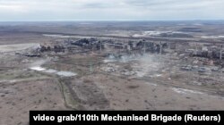 Руїни Авдіївського коксохіму, захоплені російською армією 17 лютого