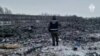 Представник Слідчого комітету Росії на місці падіння літака Іл-76