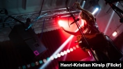 Выступление группы tAngerinecAt на фестивале 