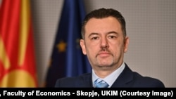 Професор Борче Треновски.