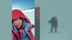 Комсомол чокусу: Альпинизмдин алиппесин тааныгандар 