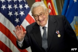 Pe 9 mai 2016, Kissinger a primit, la Pentagon, premiul pentru întreaga lui carieră diplomatică.
