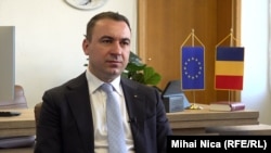 Ministrul Cercetării, Inovării şi Digitalizării, Bogdan Ivan, a anunţat că în atacul cibernetic de la Camera Deputaţilor s-au furat 316 documente, inclusiv copii ale actelor de identitate ale parlamentarilor.