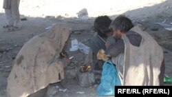 تعدادی از افراد معتاد