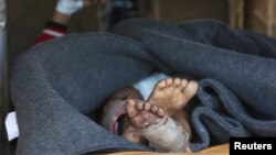 Сириянын лагерлеринде буту ириңдеп кеткен бейтаптар көп.