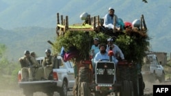 په قبايلي سيمو کې د وسلوالو ضد د پوځي عملیاتو پر مهال په ميليونه کسان بې کوره شوي چې پکې زیاتره کورونو ته ستانه شوي دي. پخوانی انځور