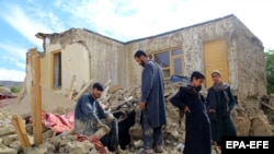 مردم در بسیاری از مناطق می گویند که به کمک های فوری نیاز دارند