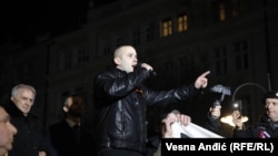 Vođa ekstremno desničarske "Narodne patrole" Damnjan Knežević na protestu desničara u Beogradu, 15. februara 2023. 