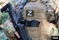 Російським бійцям, які воюють проти України, надають земельні ділянки у Криму