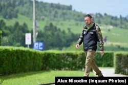 Ministrul Mediului, Mircea Fechet, spune că va propune Comisiei Europene să accepte ca ursul brun să fie scos din categoria animalelor strict protejate.