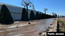 Сел суусу каптаган “Рух Ордо” борборун тазалоо иши. 13-август, 2024-жыл.