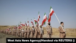 د ایران پاسداران ځواکونه، فاطمیون لښکر هم د دوی تر چتر لاندې فعالیت کوي