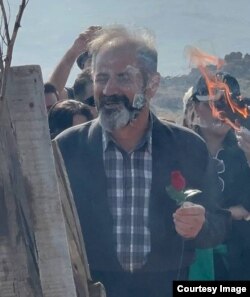 امجد امینی، پدر مهسا در جشن نوروز ۱۴۰۳