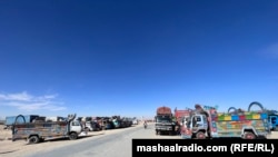 اعتراض کننده ها راه اصلی مواصلاتی میان منطقه چمن و سرحد افغانستان را مسدود ساخته اند