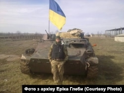 Ерік Глеба під час поїздки в райони проведення АТО, березень 2015 року