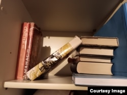 Төлөмүш Жакып уулунун китептери.