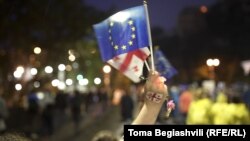 илустрација од протестите во Тбилиси, Грузија, 14 мај 2024 година