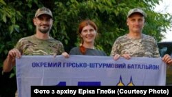 Екіпаж військових медиків: Ерік Глеба, Наталія Яким та Михайло Гуштан. Червень 2023 року