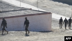 د پاکستان پوځیان په شمالي وزیرستان کې د عملیاتو پر مهال - پخوانی انځور. 