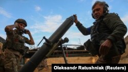 نیروهای اوکراینی از ماه فبروری سال ۲۰۲۲ در برابر تهاجم قوای روسی می جنگند