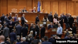 În aprilie 2023, Parlamentul a votat noua conducere a ANRE. Președinte a fost numit George Sergiu Niculescu, fost prefect de Constanța în 2020. În 2019 era inspector ISU la Primăria Eforie.
