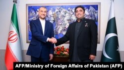 بلاول بوټو زرداري د اګست پر درېیمه په اسلام اباد کې له حسین امیر عبداللهیان سره ولیدل. 