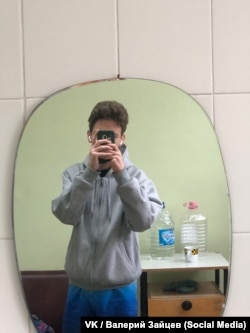 15-летний житель Хабаровска Валерий Зайцев, которого приговорили на 4,5 года по делу об участии в батальоне "Азов"