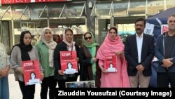 تعدادی از فعالان حقوق زن نیز در جرمنی به حمایت از تمنا زریاب پریانی صدای خود را بلند کرده بودند