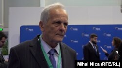 Teodor Stolojan a explicat pentru Europa Liberă la Congresul PPE de ce pot fi susținuți candidații comuni cu PSD la europarlamentare, dar nu este o problemă în competiția cu social-democrații la alegerile locale.