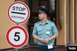 Автомобільний пункт пропуску «Верхній Ларс»