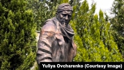 Пам’ятник Герою України Олександру Мацієвському, якого російські військові розстріляли після слів «Слава Україні!», встановлений у Тбілісі 