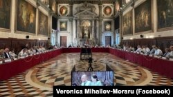 Experții Comisiei de la Veneția au transmis că anularea alegerilor trebuie să se bazeze pe dovezi transparente, nu pe informații clasificate.