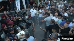 Բաղրամյան-Դեմիրճյան փողոցների խաչմերուկ, Երևան, հունիսի 12, 2024թ.