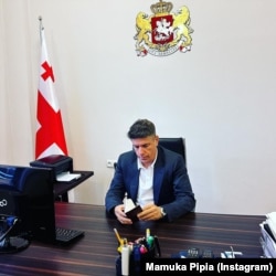 მამუკა ფიფია "ქართული ოცნების" დეპუტატის კაბინეტში - 2023 წელი