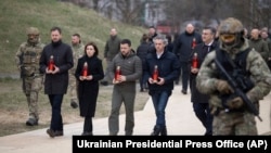 Președinta Republicii Moldova, Maia Sandu, se află în Ucraina, unde participă la Summitul Bucha 2023, la invitația lui Volodimir Zelenski.