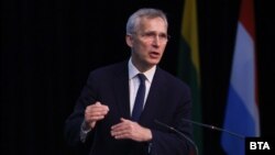 Secretarul general al NATO, Jens Stoltenberg, vorbește la Adunarea Parlamentară a Alianței de la Sofia, 27 mai 2024.