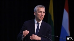 «Ми повинні продовжувати забезпечувати Україну технікою та боєприпасами, необхідними для захисту від вторгнення Росії»