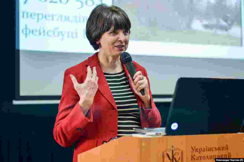 Майстер-клас Інни Кузнецової у Школі журналістики Українського католицького університету (УКУ) &laquo;Від радіо до конвергентного ЗМІ&raquo;