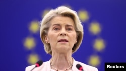 Președinta Comisiei Europene, Ursula von der Leyen, a anunțat că UE transferă 1,5 miliarde de euro Ucrainei, bani proveniți din dobânzile activelor rusești înghețate de sancțiuni.