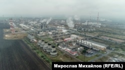  Rafinăria „Neftohim” din Burgas