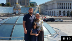 Хангошвили Зелмха а, цуьнан хIусамнана Манана а, церан йоI а